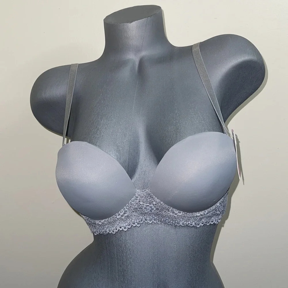 Super Push Up Extreme Padded Maximum Lift Lace Multi-way Strapless Bra.